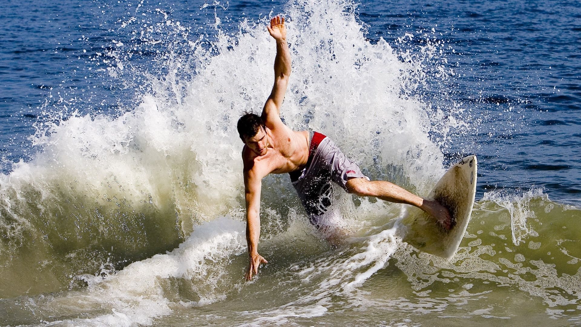 kaiyun官方入口登录-秋季乡村登山节，呼吸新鲜空气迎接丰收季，秋季登山的优美句子