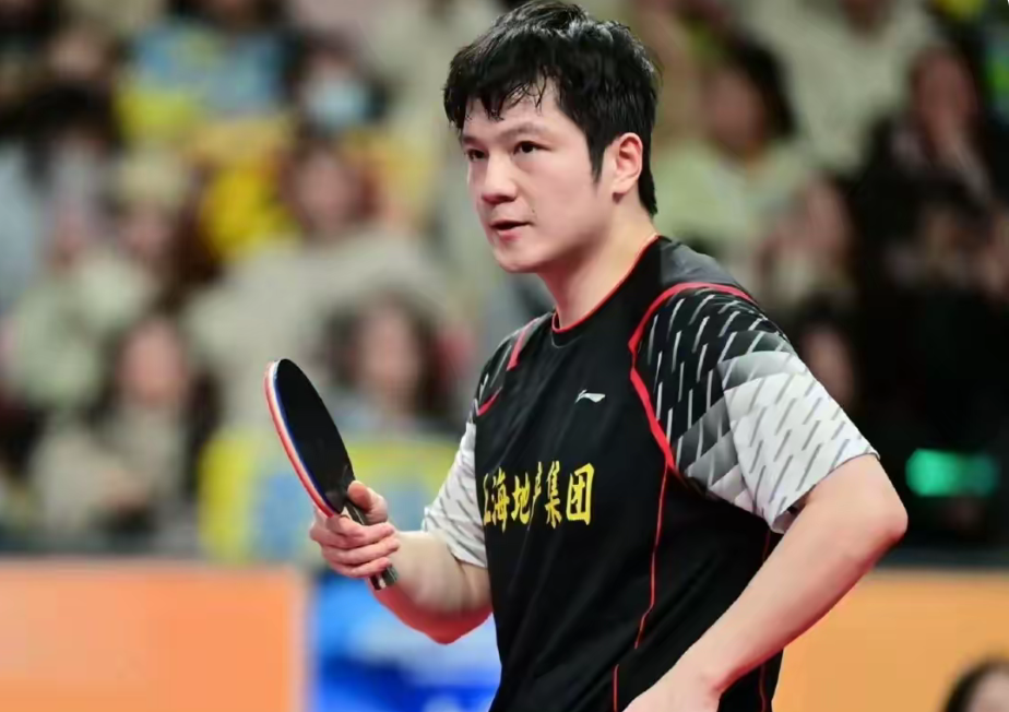 开云体育客户端-包含世界杯半决赛激战正酣，冠军之路如火如荼的词条