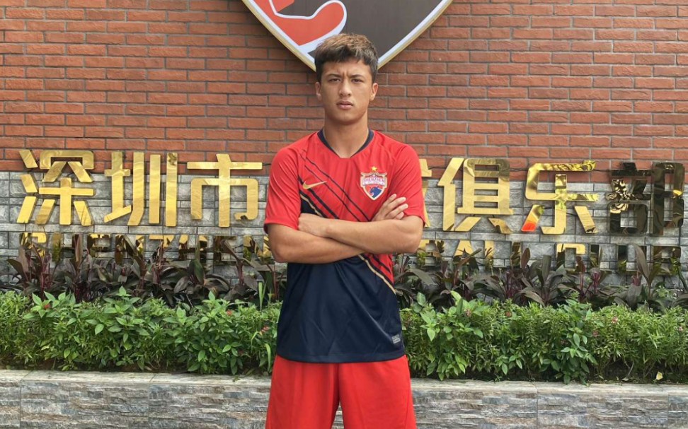 开云体育首页-关于国内外专家评出年度最佳足球新人的信息